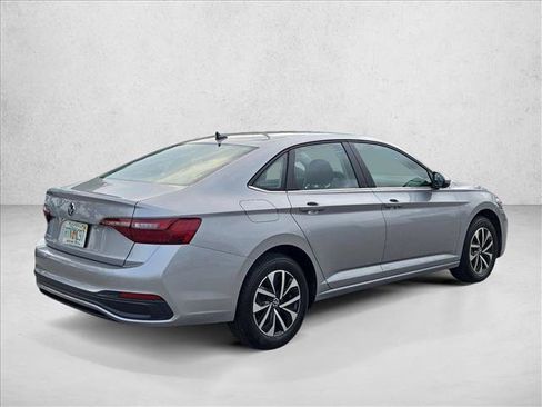 Used 2023 Volkswagen Jetta S FWD image 5