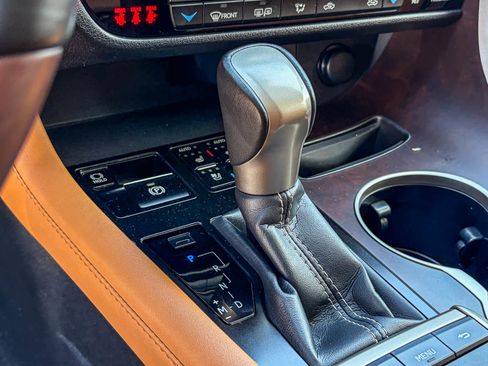 Used 2022 Lexus RX 350 AWD w/ Premium Package image 19