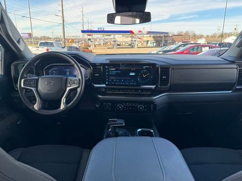 Used 2023 Chevrolet Silverado 1500 RST w/ Convenience Package II image 7