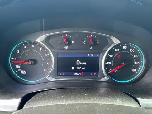 Used 2021 Chevrolet Traverse LT w/ LPO, Floor Liner Package AWD/4WD image 25