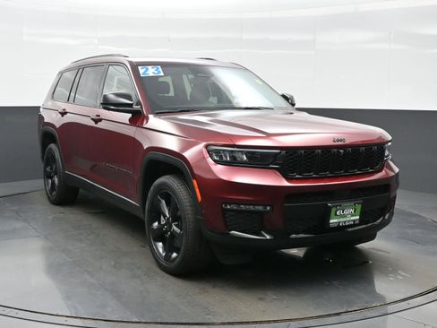 Used 2023 Jeep Grand Cherokee L Limited w/ Luxury Tech Group II AWD/4WD image 8
