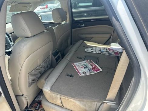 Used 2011 Cadillac SRX Premium FWD image 6