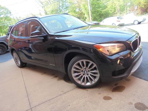 Used 2013 BMW X1 xDrive28i w/ Ultimate Pkg AWD/4WD image 3