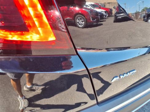 Certified 2023 Cadillac XT5 Premium Luxury image 12