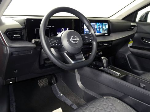 New 2026 Nissan Kicks SV w/ Cold Weather Package image 19