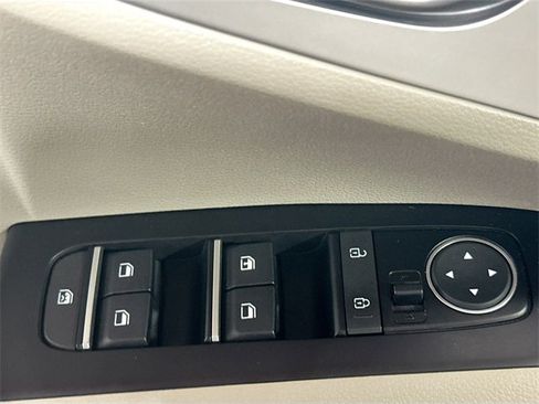 Used 2023 Kia Soul LX w/ Option Group 015 image 17