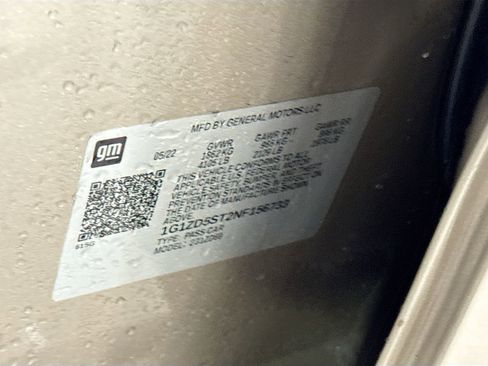 Used 2022 Chevrolet Malibu LT image 33