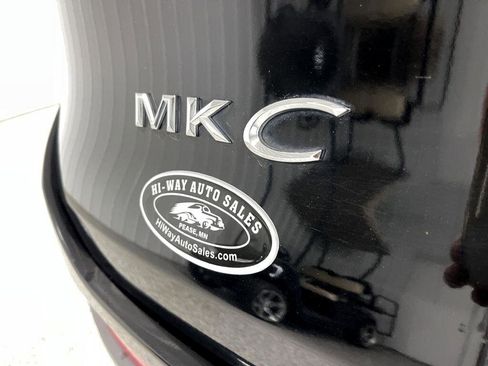 Used 2017 Lincoln MKC Reserve w/ Canadian Touring Package image 34