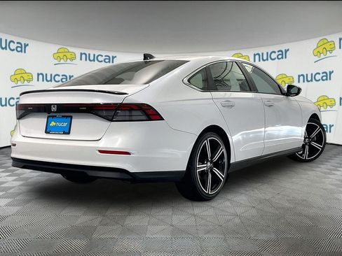 Used 2023 Honda Accord Sport image 6