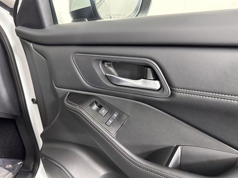 New 2026 Nissan Rogue SV w/ SV Premium Package image 41