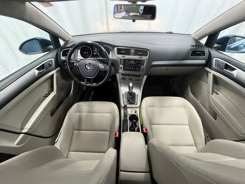 Used 2015 Volkswagen Golf TDI S image 13