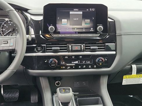 New 2025 Nissan Pathfinder SV image 9