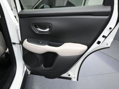 New 2026 Honda HR-V LX image 21