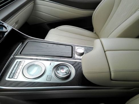 Used 2021 Genesis GV80 2.5T w/ Prestige Package 05 image 47