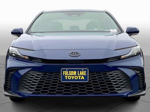 New 2026 Toyota Camry SE image 3