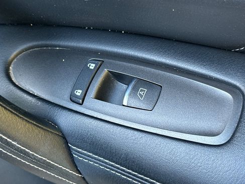 Used 2022 INFINITI QX80 Luxe image 23