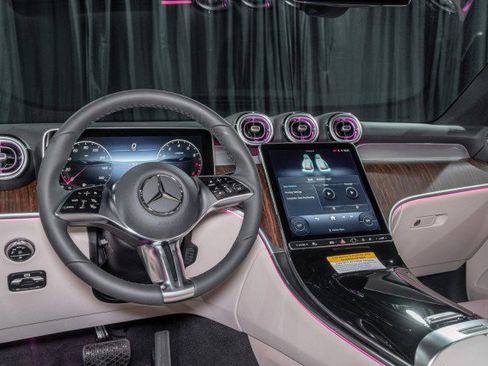 New 2026 Mercedes-Benz GLC 300 4MATIC image 18