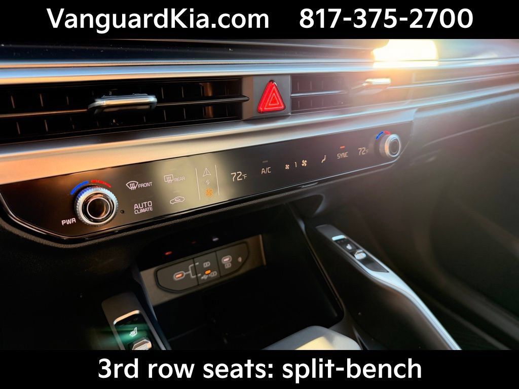 Certified 2026 Kia Sorento S w/ S Panoramic Sunroof Package FWD image 21