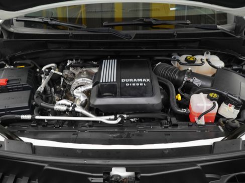 Used 2023 GMC Yukon Denali AWD/4WD image 34