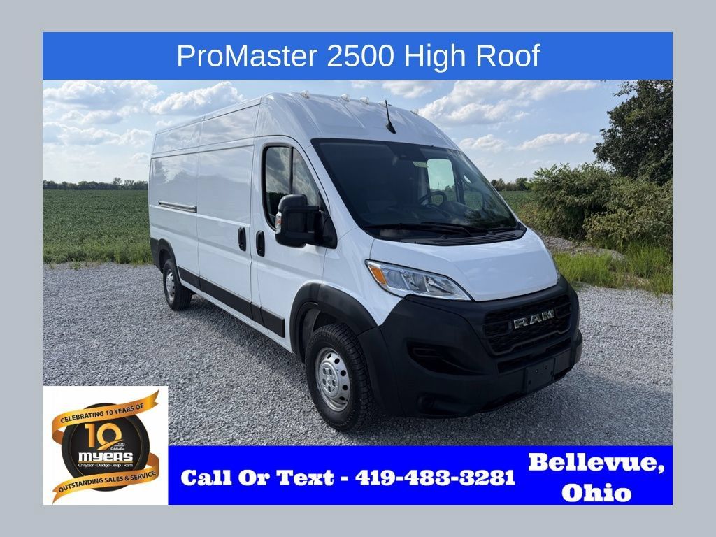 Used 2023 RAM ProMaster 2500 FWD image 1