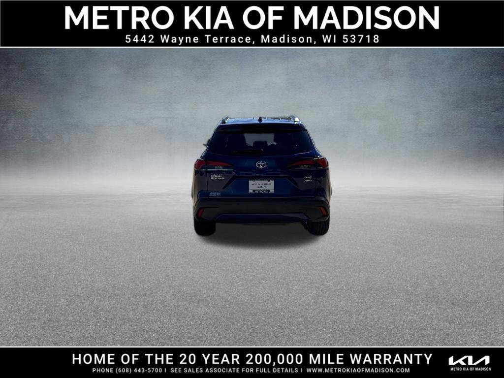 Used 2023 Toyota Corolla Cross XLE w/ Convenience Package AWD/4WD image 5