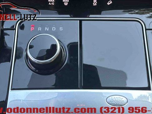 Used 2020 Land Rover Range Rover Velar S AWD/4WD image 30
