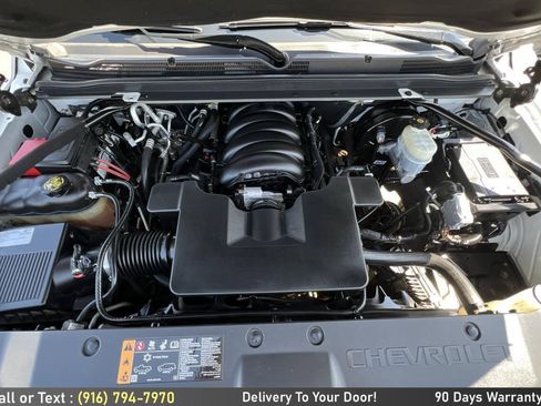 Used 2020 Chevrolet Suburban LT AWD/4WD image 12