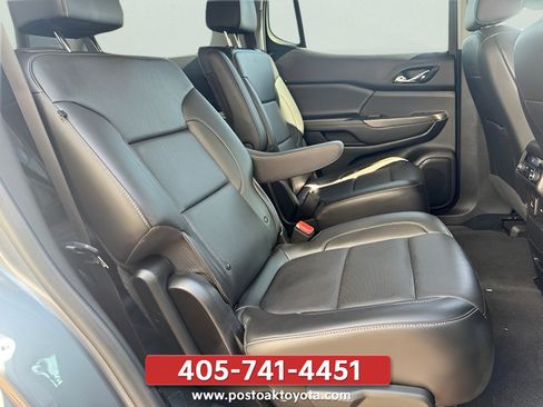 Used 2021 GMC Acadia SLT FWD image 30
