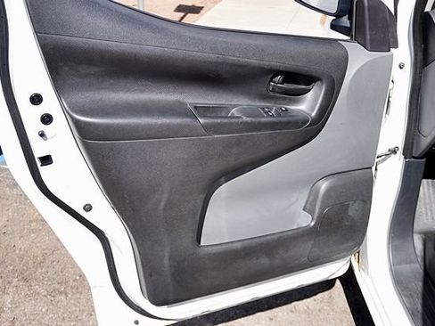 Used 2015 Chevrolet City Express LS FWD image 27