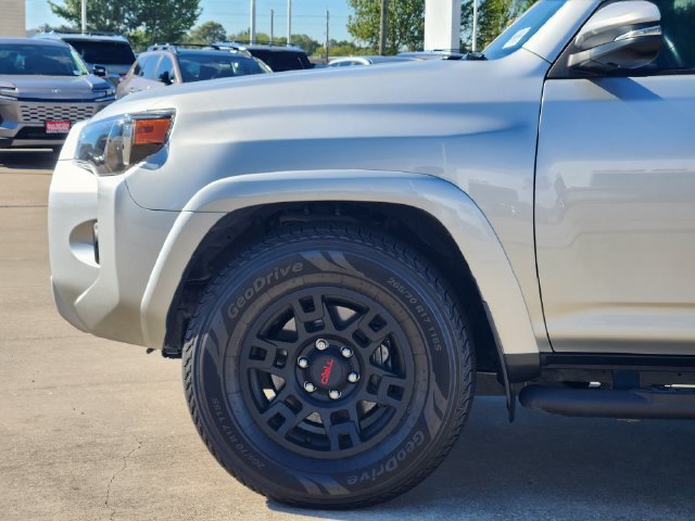 Used 2024 Toyota 4Runner SR5 Premium w/ Moonroof Package RWD image 8