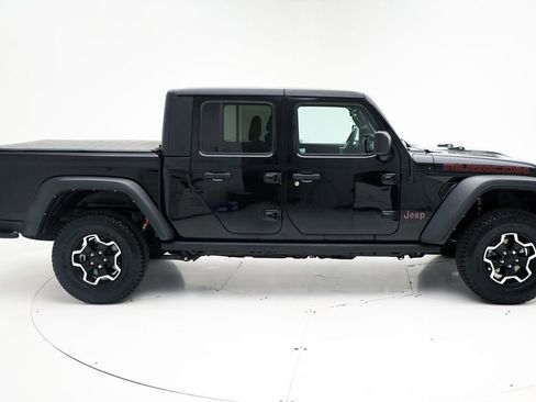 Used 2021 Jeep Gladiator Rubicon AWD/4WD image 3