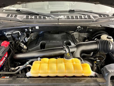 Used 2018 Ford F150 XLT w/ Equipment Group 302A Luxury image 27