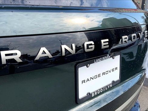 New 2026 Land Rover Range Rover Long Wheelbase SE image 15