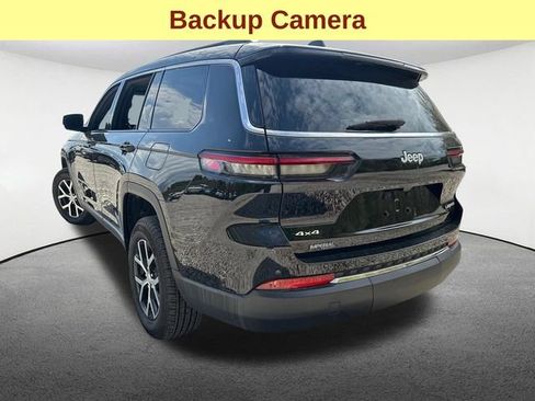 Used 2025 Jeep Grand Cherokee L Limited AWD/4WD image 10