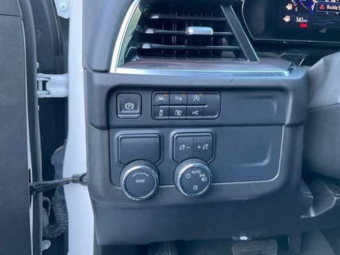 Used 2025 Chevrolet Tahoe LT image 9