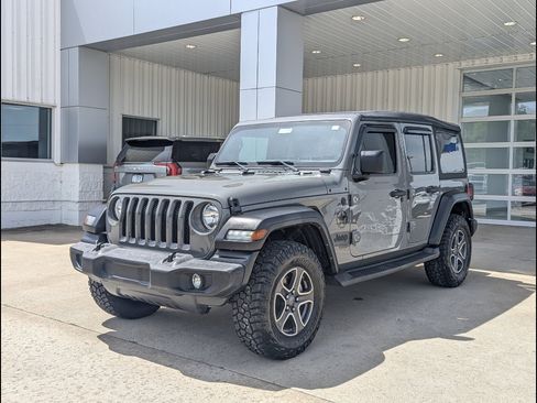 Used 2021 Jeep Wrangler Unlimited Sport AWD/4WD image 1
