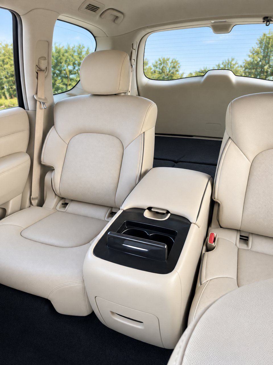 Used 2022 INFINITI QX80 Luxe w/ All-Season Package RWD image 13