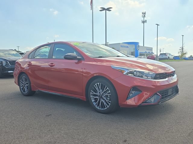 Used 2023 Kia Forte GT-Line w/ GT-Line Premium Package FWD image 32