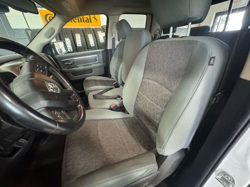 Used 2017 RAM 1500 Big Horn AWD/4WD image 19