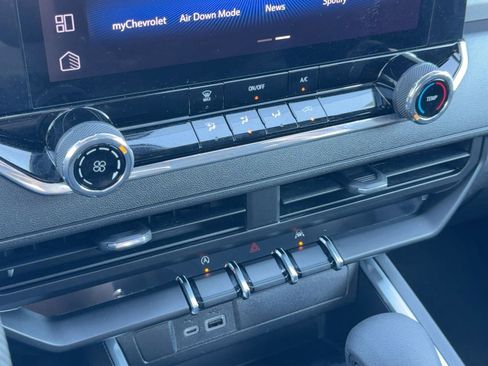 Used 2024 Chevrolet Colorado Trail Boss w/ Advanced Trailering Package image 24