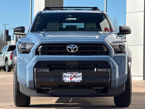 New 2026 Toyota 4Runner SR5 image 10