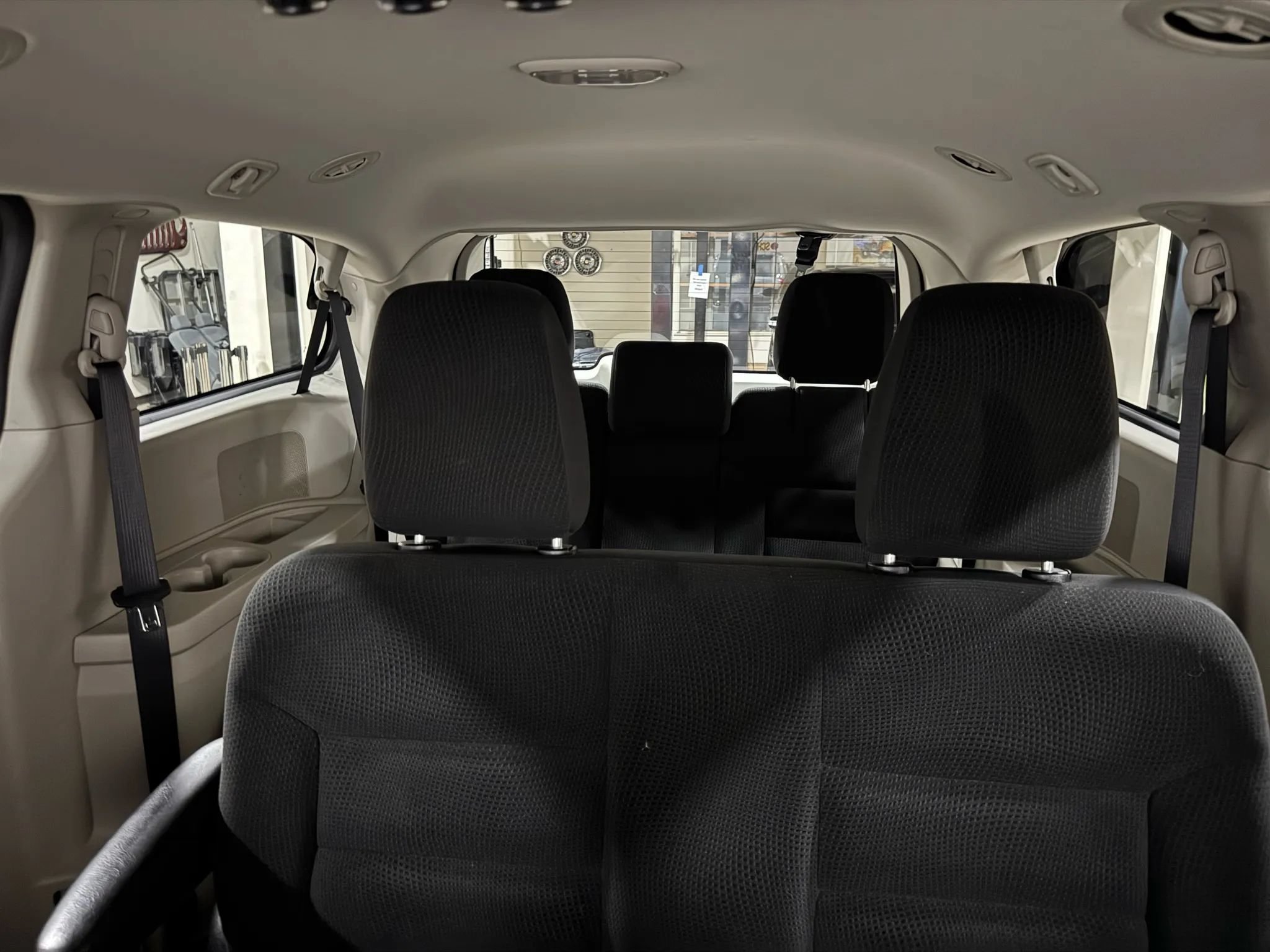 Used 2018 Dodge Grand Caravan SE FWD image 49