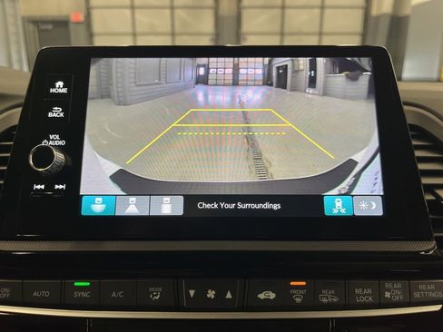 Used 2025 Honda Odyssey EX-L image 20