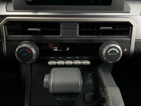 Used 2025 Toyota 4Runner SR5 image 26