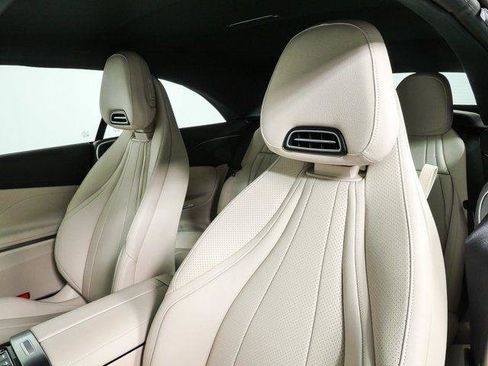 Used 2024 Mercedes-Benz CLE 300 4MATIC Cabriolet image 5