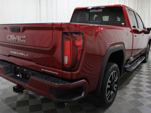 Used 2022 GMC Sierra 2500 Denali AWD/4WD image 30