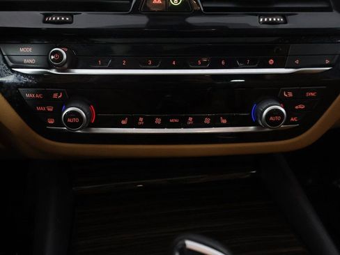 Used 2023 BMW 530i xDrive w/ Convenience Package image 52