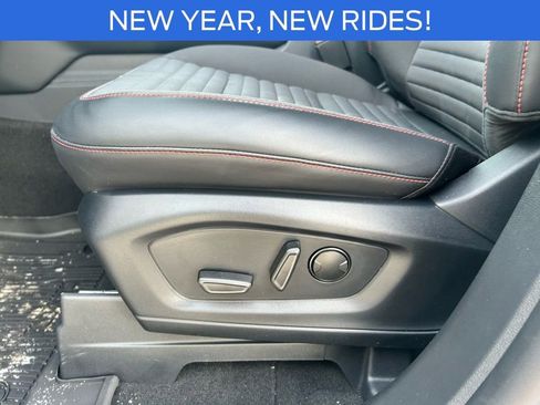 New 2026 Ford Explorer ST-Line image 15