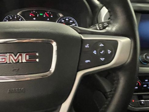 Used 2022 GMC Acadia SLT w/ Elevation Edition image 40