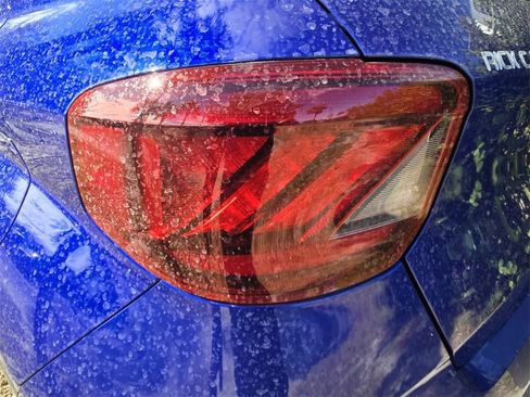 Certified 2023 Hyundai Venue Limited image 11